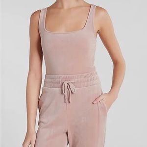 EXPRESS NEW WITH TAGS VELOUR CROPPED SQUARE TANK TANKTOP MAUVE TAN PINK NEUTRAL